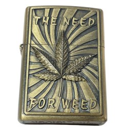 Encendedor de Bencina Estilo Vintage | Diseño "The Need For Weed" | 5.5x3.5 cm